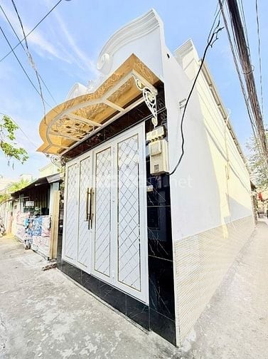 BÁN NHÀ CẤP 4 - SỔ HỒNG RIÊNG