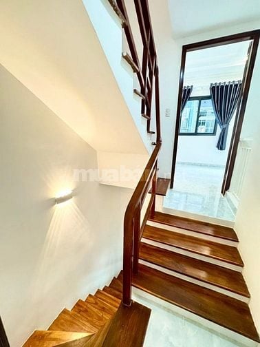 Nợ ngộp bank bán gấp nhà Âu Dương Lân Q8_ 1T1L 56m2/ 1 Tỷ 020tr Shr