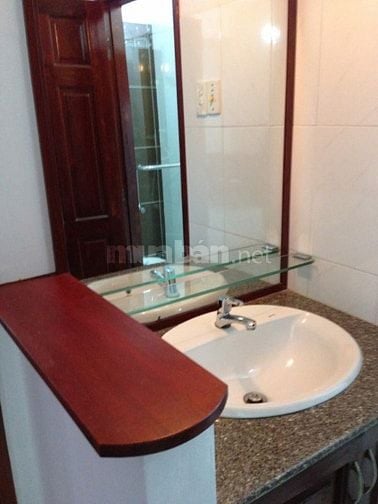 Sacomreal 584, Lũy Bán Bích,Tân Phú: 80m2, 2p ngủ, 2wc,giá 9,5tr/th   
