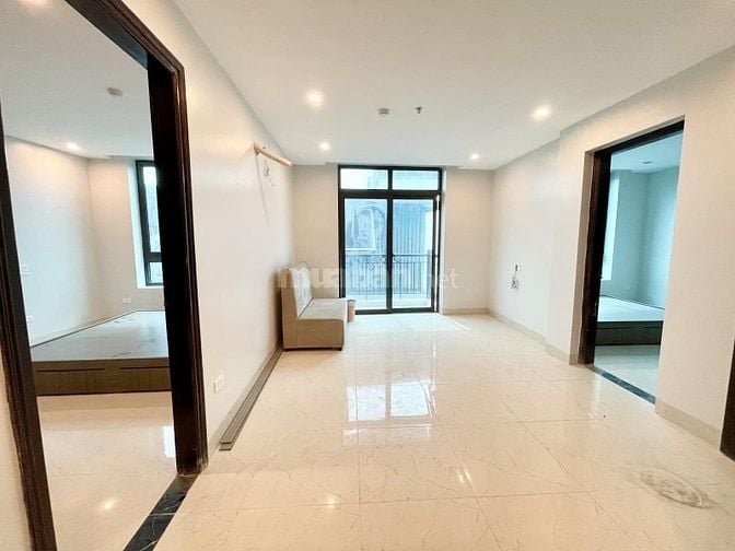 Mặt phố Tôn Đức Thắng giá 20 tỷ, dt 55m2, Căn góc