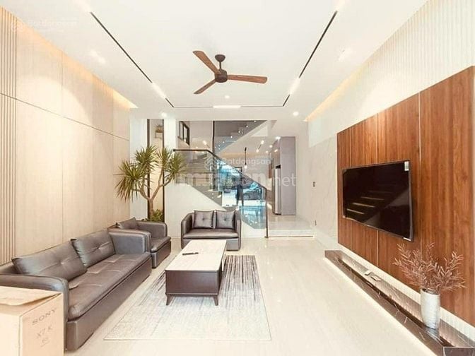 làm ăn thua lỗ bán nhà 60m2,hậu giang,p6,quận 6,sổ hồng riêng,940tr