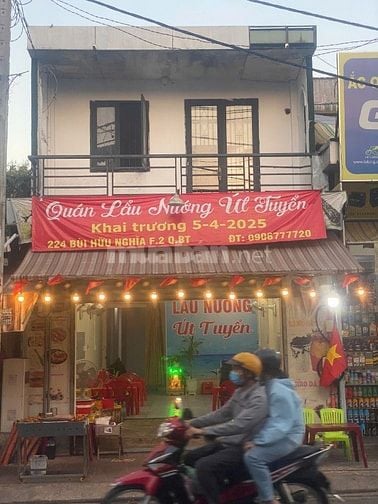 Cho thuê phòng 50m2 (trống suốt)wc trong p lầu 1:giá 5tr 