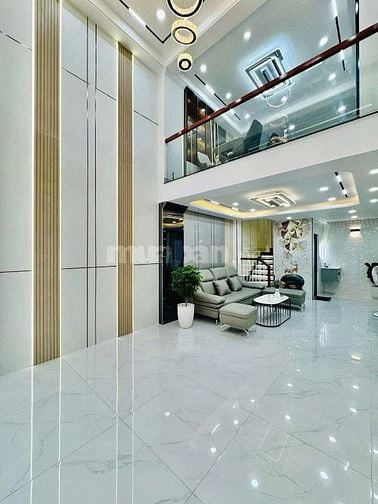 Giảm sâu nhà 45m2 đ.Trần Phú Q5.Giá 2tỷ680 Hẻm ô tô SHR chính chủ.