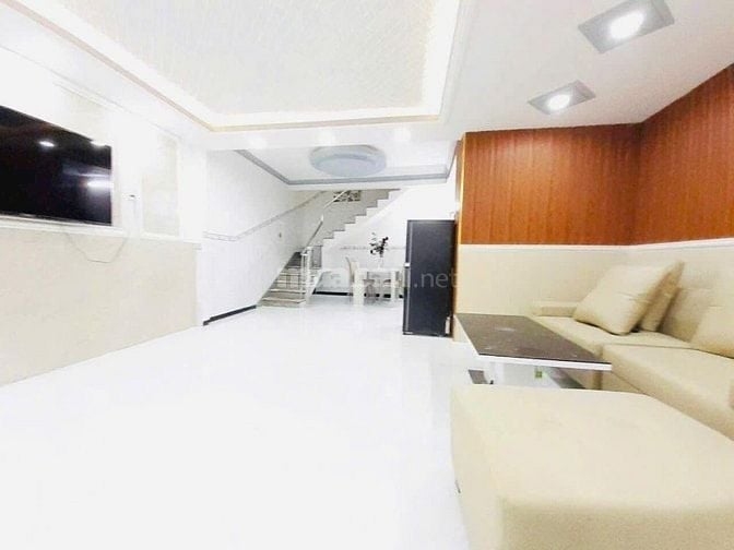 Li dị bán gấp nhà 60m2 Nguyễn Hiến Lê,q.Tân Bình,giá 970tr,bao test sổ
