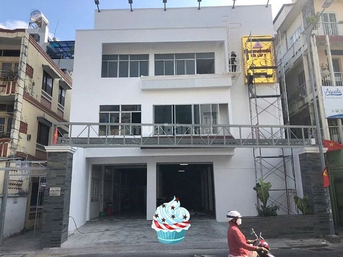 Cho thuê nhà 69 Trần Đình Xu, phường Cầu Kho, Quận 1