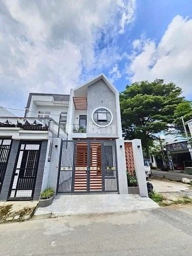 Nhà mới xây thích hợp vừa ở vừa kinh doanh - SHR công chứng trong ngày