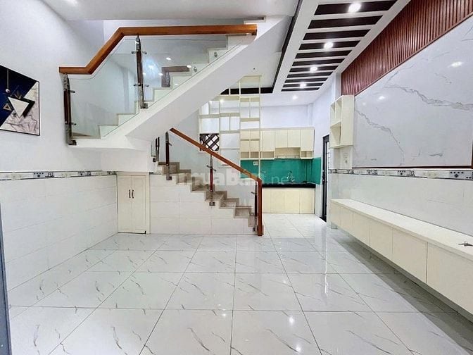 KINH DOANH BÁN LỖ!Đ.Lê Văn Sỹ P12 Quận 3,DT:30m2/2.150 Tỷ, HXH,SHR