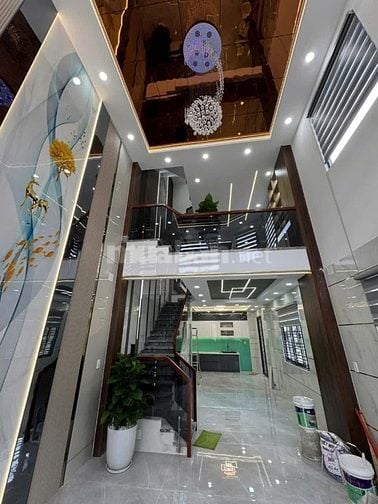 Nhà Thái Phiên cách bv Quận 11 300m | Nhà BTCT có sẵn hd thuê 14tr
