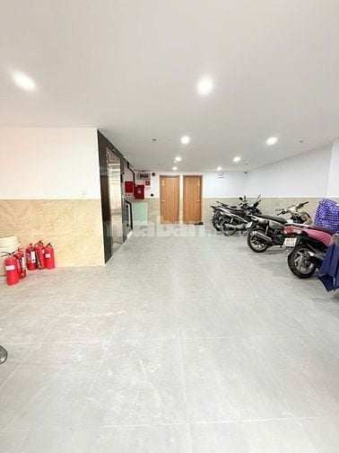 Tòa Nhà CHDV, Dòng Tiền 100Tr, Trường Chinh, Tân Bình,140M2,Chỉ 18.x T