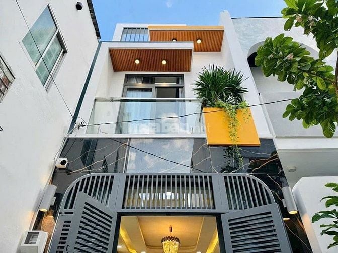 NHÀ ĐẸP TRẦN QUANG DIỆU, P14, Q3, 1T1L, TIỆN ÍCH, DI CHUYỂN CÁC QUẬN
