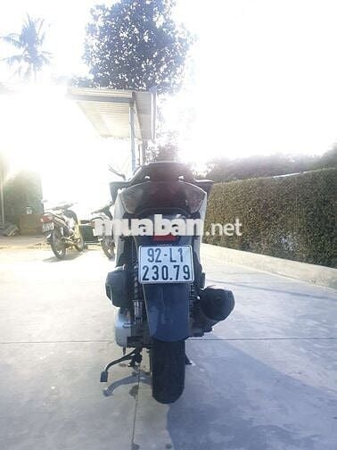 Nhà dư xe cần bán