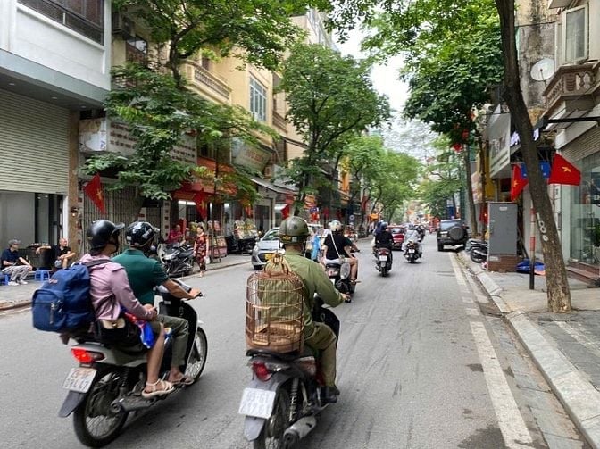 BÁN NHÀ MẶT PHỐ THỤY KHUÊ, MÓNG 9TẦNG, KINH DOANH VIP,67,8M2,GIÁ36,1TỶ