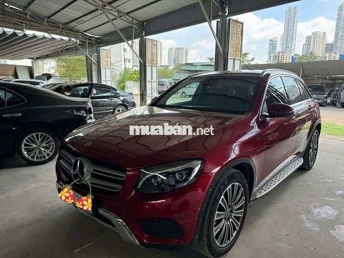 Mercedes Benz GLC Class 2019 - 80000 km