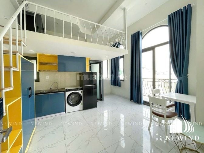 Cho thuê duplex ban công full nội thất, gần Lotte, ĐH UFM, tòa nhà lớn