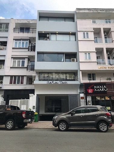 Cho thuê tòa nhà 80 Nguyễn Ngọc Phương, P.17, Bình Thạnh. 6 Tầng, 8x18