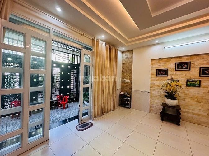 Bán nhà MT Đường Lê Tấn Quốc p13 Q, Tân Bình dt: 4 x 22 kC : 3 lầu