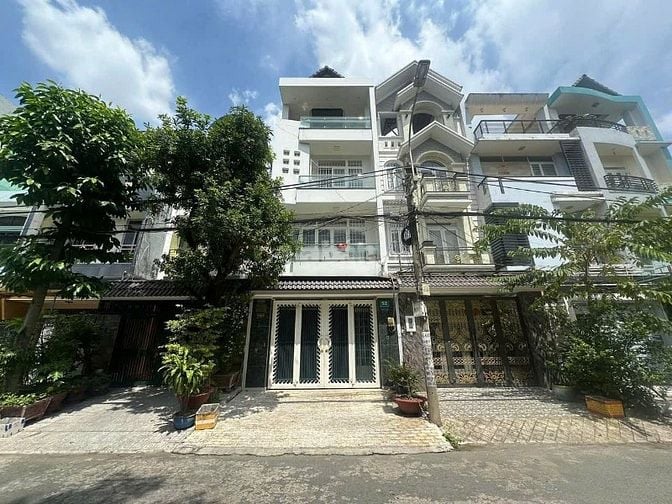Bán nhà MT đường Số 25 khu Tên Lửa, 5 x 20m, 3.5 tấm, 12.5 tỷ.
