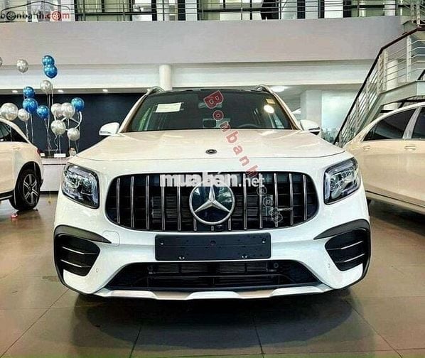 Mercedes Benz GLB 2020 200 AMG - 100 km