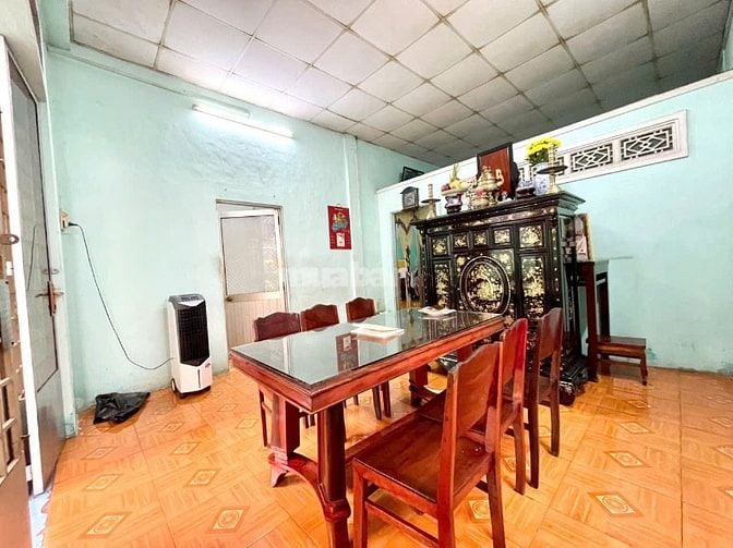 20M RA MT CỘNG HOÀ NGANG 12M HẺM THÔNG 12 tỷ