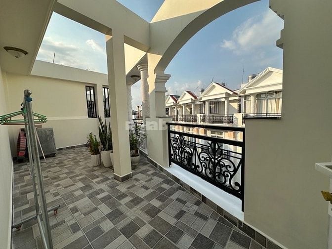 Bán nhà hẻm 8m Đặng Văn Bi, Trường Thọ Thủ Đức. 4tầng, 54m2, 6.85 tỷ