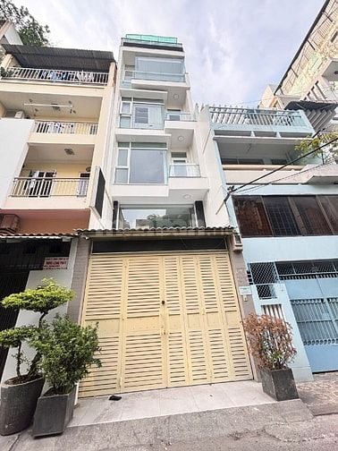 HẺM XE HƠI 45/2A TRẦN QUANG DIỆU QUẬN 3 (5X15M) 3 TẦNG GIÁ 35 TRIỆU 