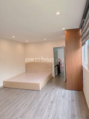 GẤP - CĂN HỘ PHỐ ĐÀO TẤN - 70M - 2 Phòng Ngủ - 2 Vệ Sinh - 3,88 tỷ 