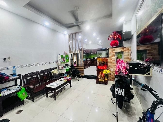 Nhà Đẹp Tân Bình - Nở Hậu 4.2 x 9M 4 Tầng 4PN