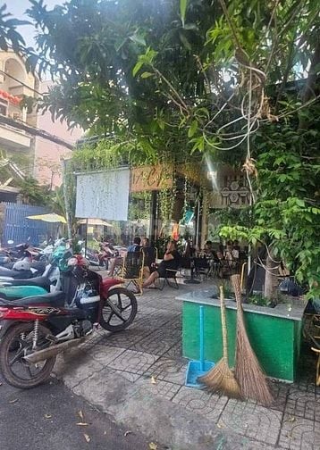 sang quán cf lô góc 2 mt nằm ngay tân phú 
