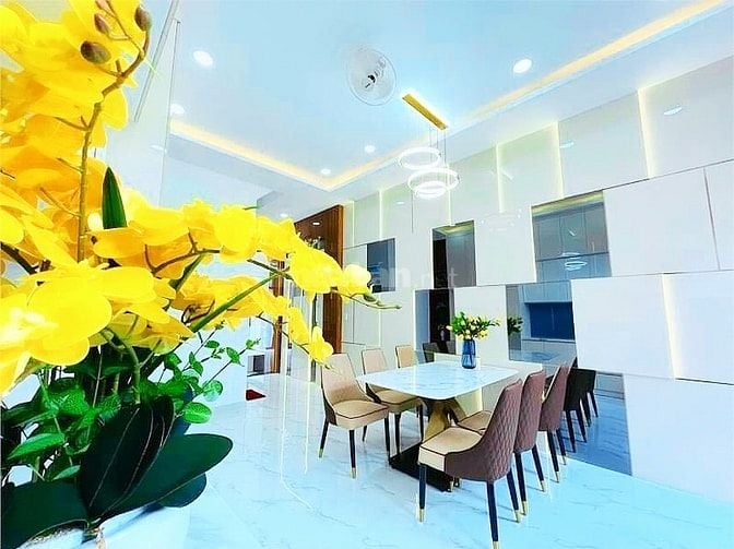 Bán nhà mới đẹp mặt tiền Nguyễn Triệu Luật,Bình Tân,full nội thất cao 