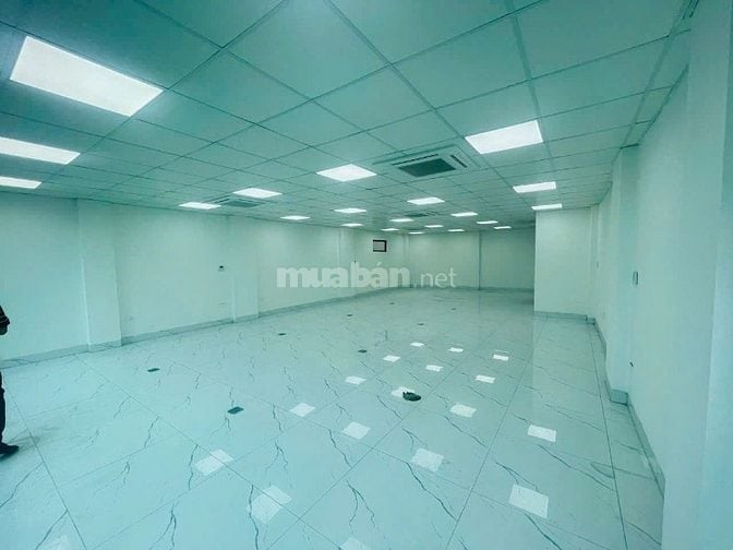 Cho thuê sàn văn phòng Phố Huế: 150m2, giá 25tr
