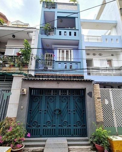 Chủ cần bán nhà đường Nguyễn Hồng Đào 4 tầng 4x17m 10.9 tỷ TL