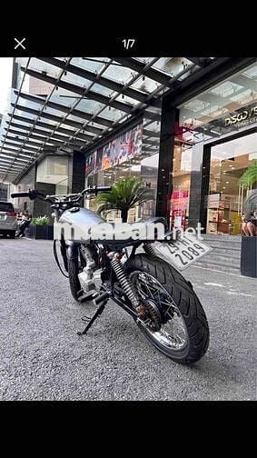 xe độ trackker cafe