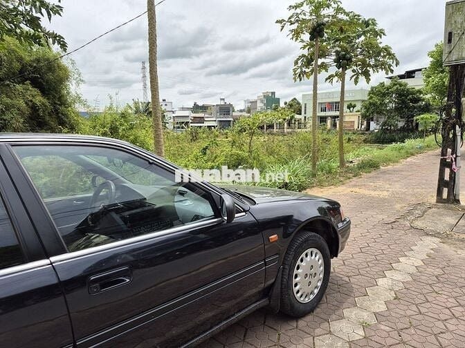 Honda Accord 1994 1.8 MT - 300000 km