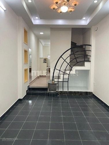 Cho thuê NNC HXH HOÀNG HOA THÁM 4 TẦNG 4PN P07 Bình Thạnh