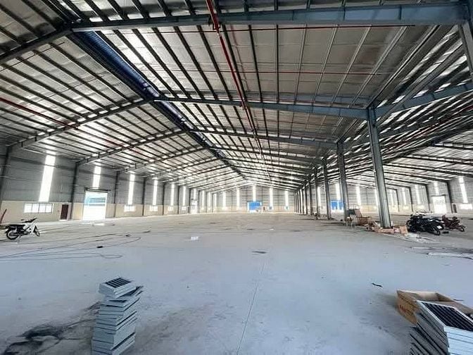 Cho thuê xưởng 8.000m2 – vị trí đắc địa Quốc Lộ 1A ,Tân Tạo , Bình Tân