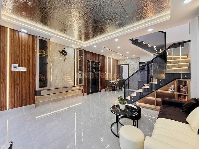 Cần bán nhà hẻm Lê Quang Định, Bình Thạnh.38,8m2/2tỷ150.hẻm oto SHR