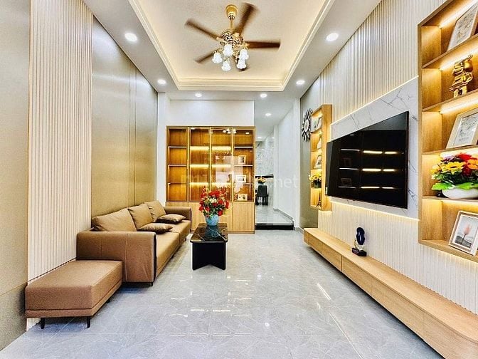 Nhà cần bán đ.Nguyễn Công Hoan PNhuận.44,1m2/2tỷ680.hẻm oto sổ riêng.