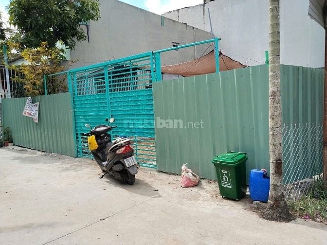 Bán lô đất 186,2, full thỏ cư, hẻm ô tô con, Long Trường Q9