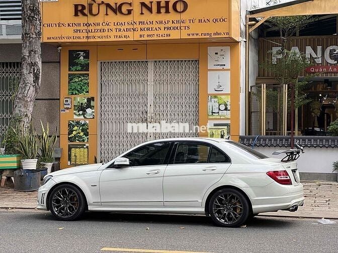 Mercedes Benz C Class 2009 - 180000 km