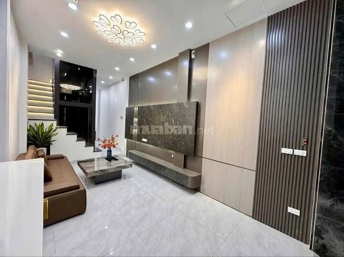 Bán nhà Tây Mỗ dân mới xây 35m2 giá chỉ 5,6 tỷ