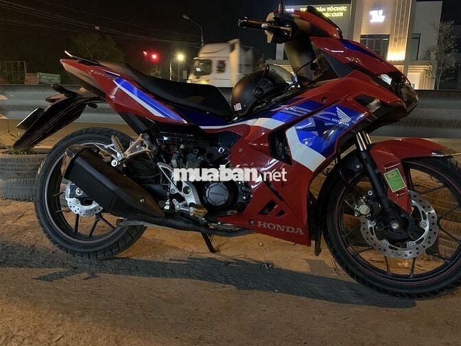 Winner V3, chính chủ từ đâu, sx12/2022, mới 99%