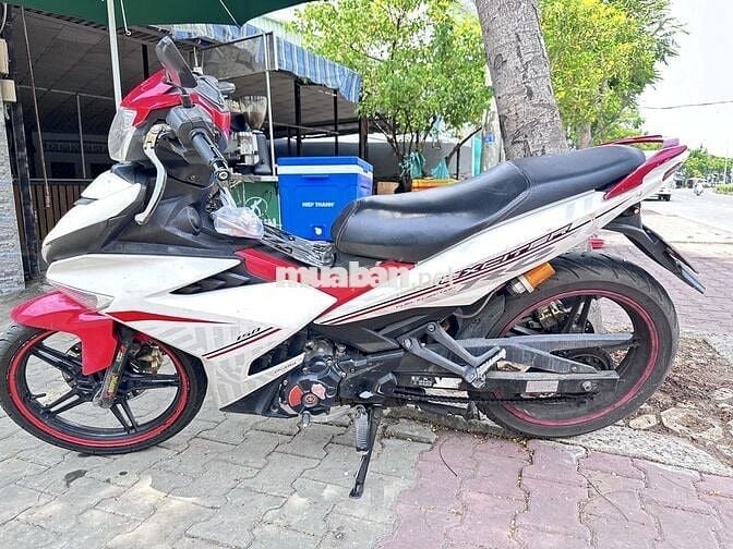 Cần ra đi em này