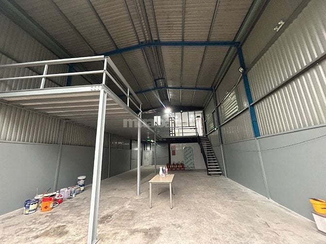 Kho 310m² Quận 2  – Giao thông thuận tiện, chứa hàng và sản xuất nhẹ!