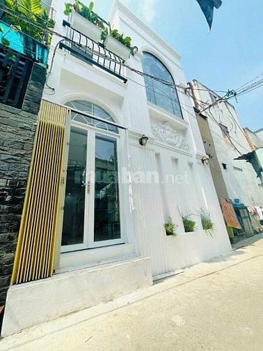 NHÀ PHONG CÁCH CHÂU ÂU TRUNG TÂM QUẬN 7 HỖ TRỢ BANK