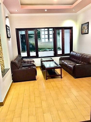 Cho thuê nhà đường Nguyễn Hữu Cảnh