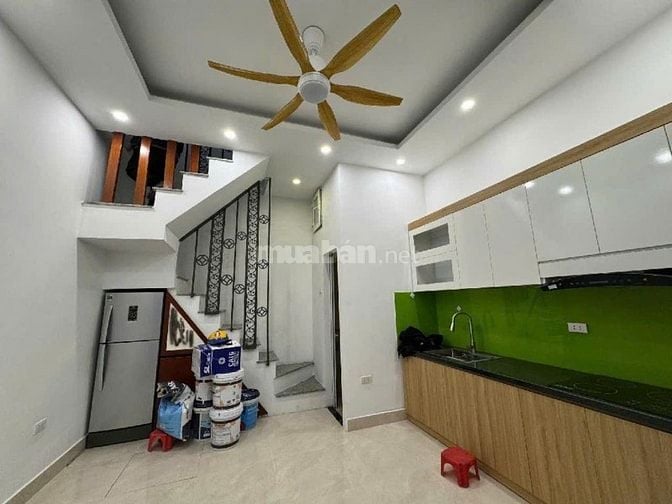 Cho thuê nhà 5 tầng full nội thất