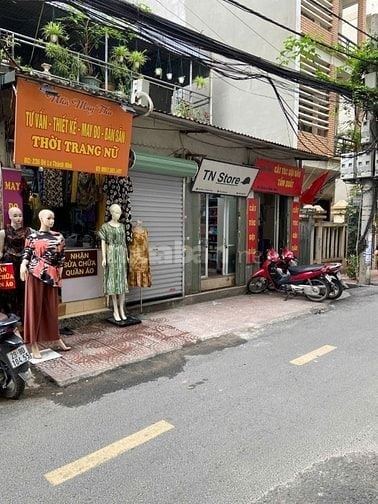 Cho thuê cửa hàng mới đẹp tại 236 Đê La Thành nhỏ, quận Đống Đa