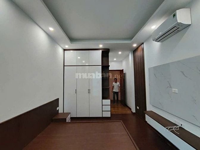 E gái cần bán gấp nhà Quang Trung Hà Đông Hà Nội
