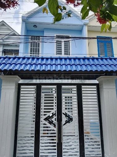 Bán nhà 4,2x19,4m, 1Tr 1 lầu, SHR, Thánh Thất, Tân Kim, Cần Giuộc LA