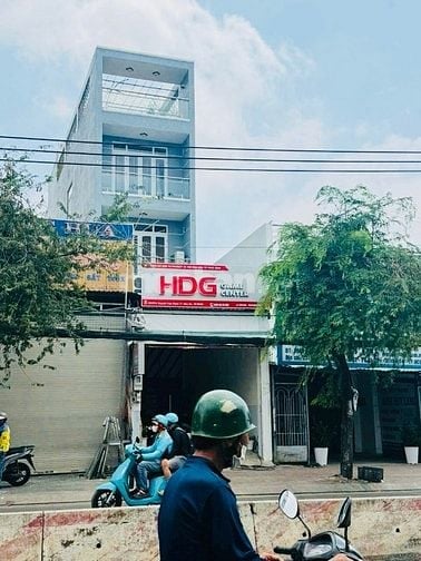 Mặt Tiền Kinh Doanh 5 Tầng 4*35 Đang Có Hđ Lâu Dài 21tr
